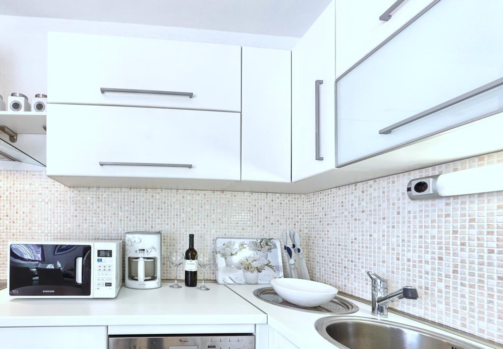 Iris Beach Apartments Kaštela エクステリア 写真
