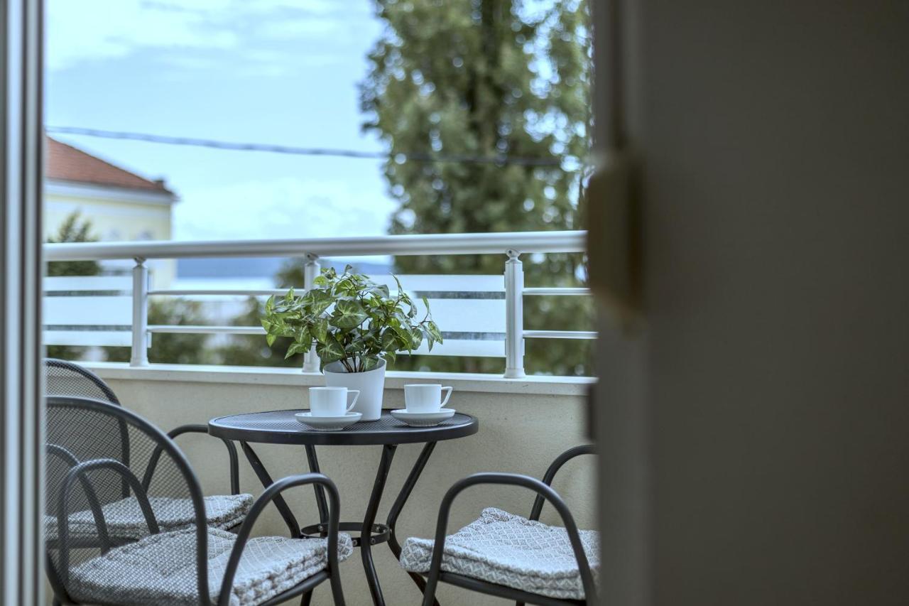 Iris Beach Apartments Kaštela エクステリア 写真